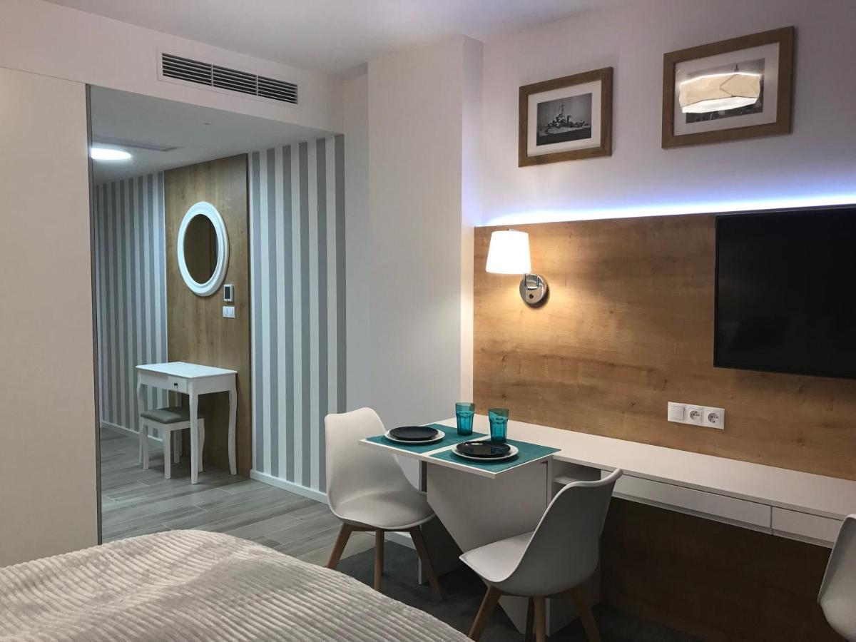6 Pietro Seaside Apartment Kolobrzeg Luaran gambar